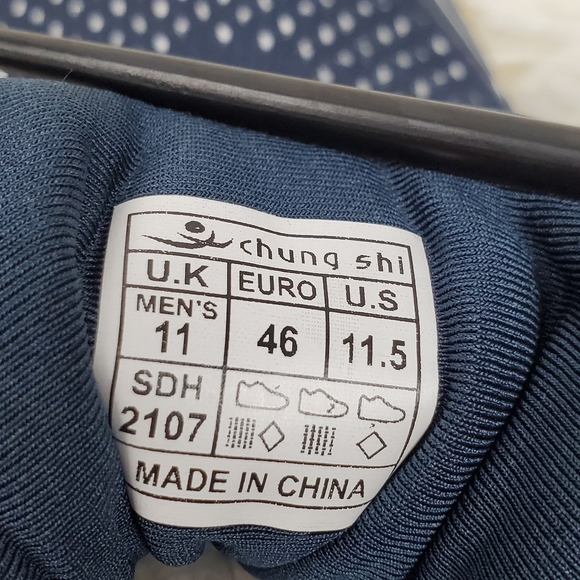 Chung shi Time to Balance men's size 11.5 - Picture 12 of 12